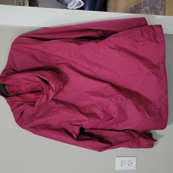 Columbia size 1x plus jacket  bergundy - Picture 4 of 4